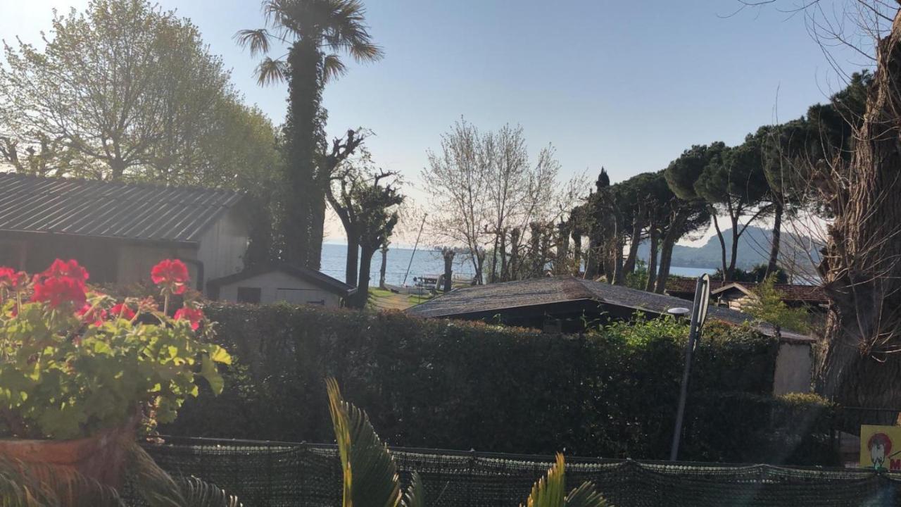 Casa Vacanze Gardiolina San Felice del Benaco Extérieur photo